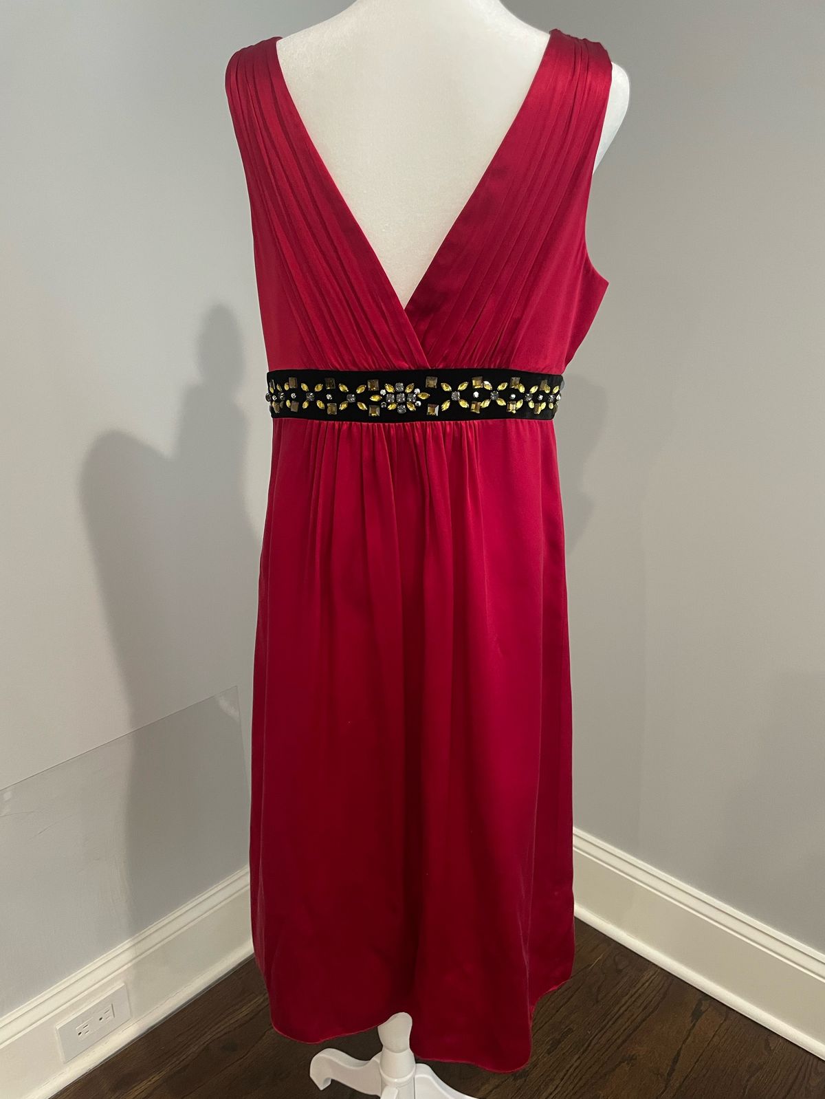 Laundry by shelli segal Size 10 Wedding Guest Red Cocktail Dress on Queenly