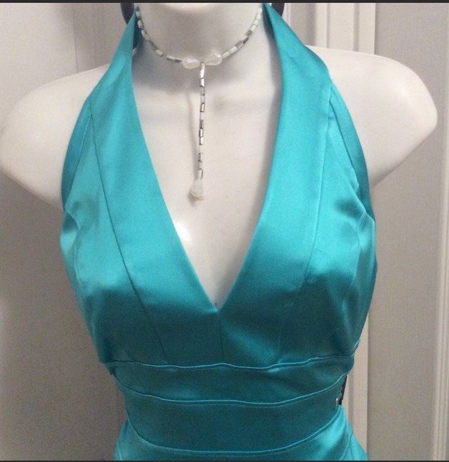 Cache Size 6 Prom Halter Blue Cocktail Dress on Queenly