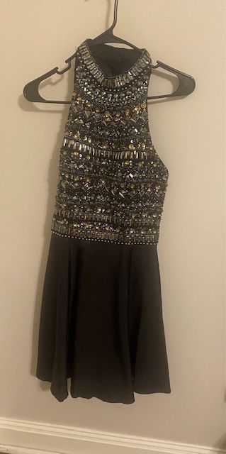 M Lee Size 6 Prom Black Cocktail Dress on Queenly