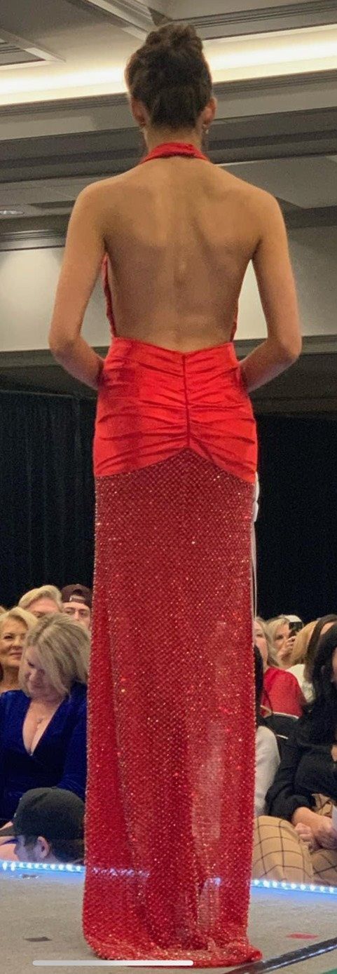 Sherri Hill Size 6 Prom Plunge Satin Red Floor Length Maxi on Queenly