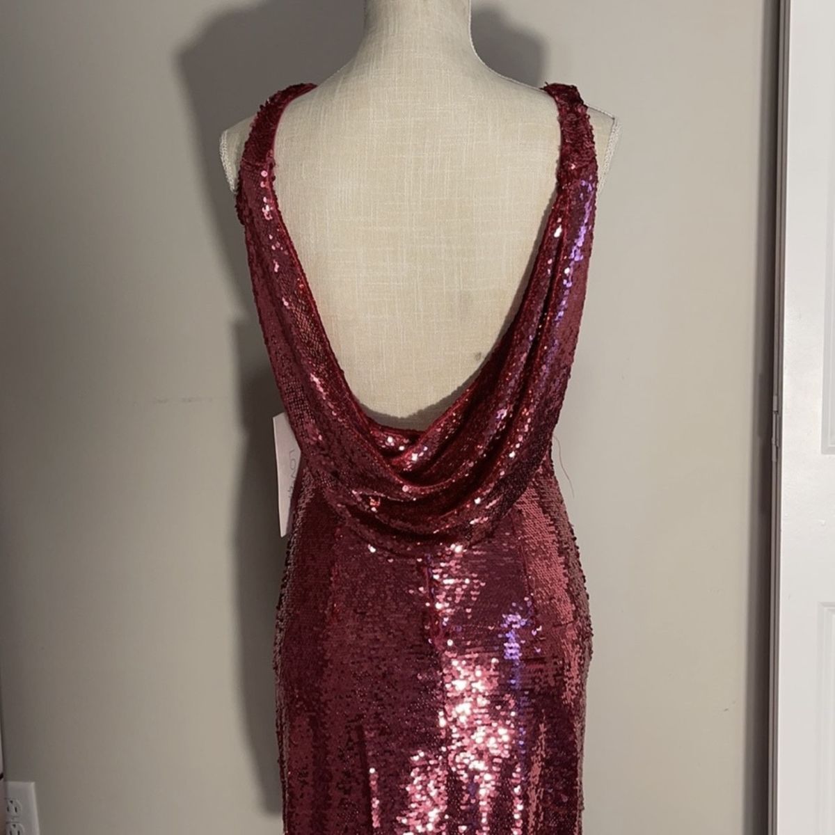 Theia couture Size 6 Pink Cocktail Dress on Queenly