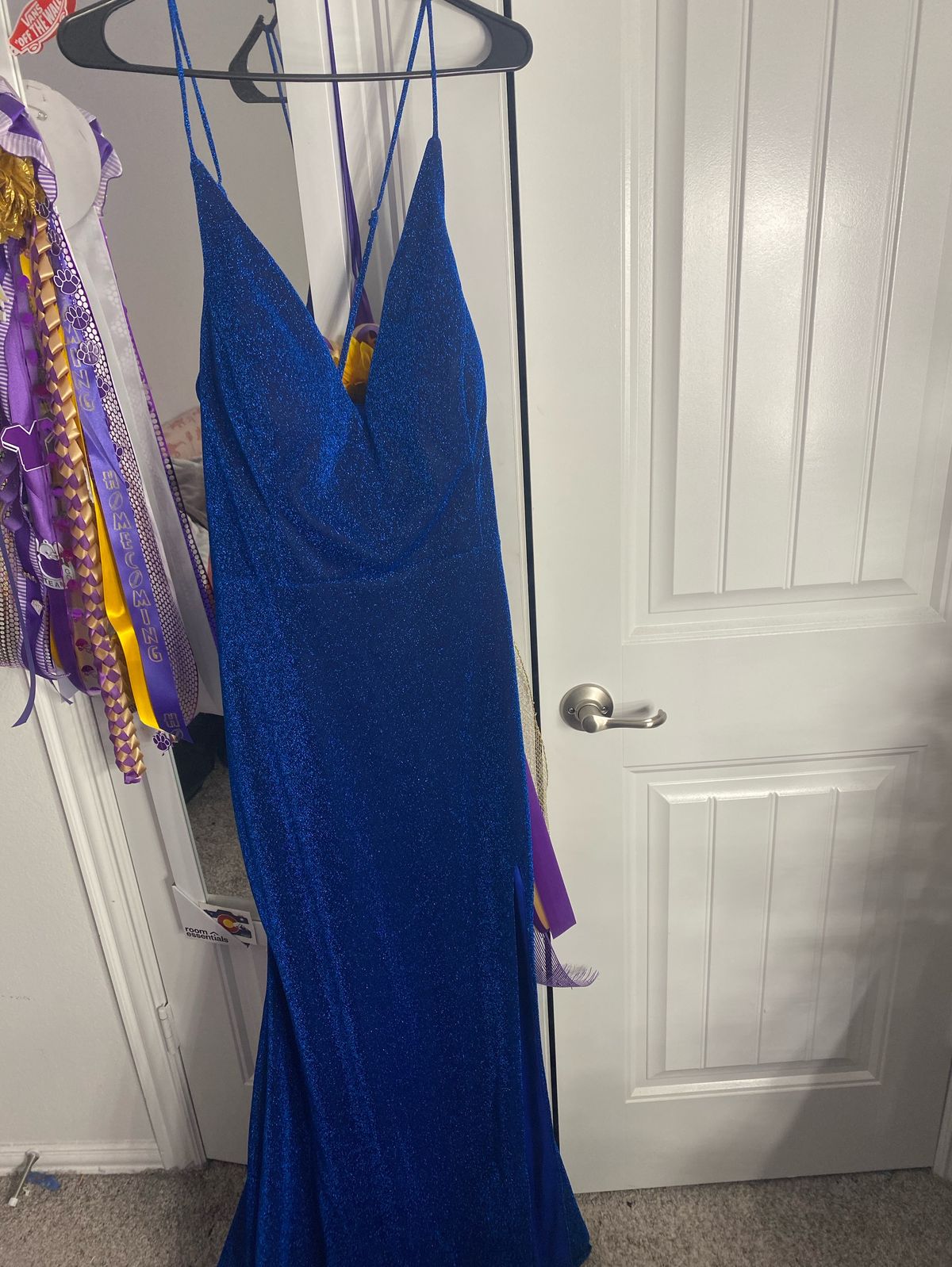 Plus Size 16 Prom Blue Mermaid Dress on Queenly