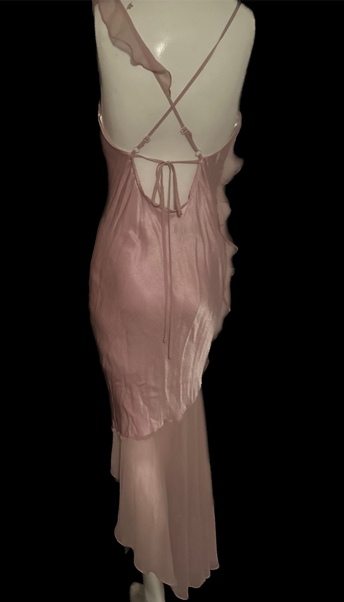 TopShop Size 4 Pink Cocktail Dress on Queenly