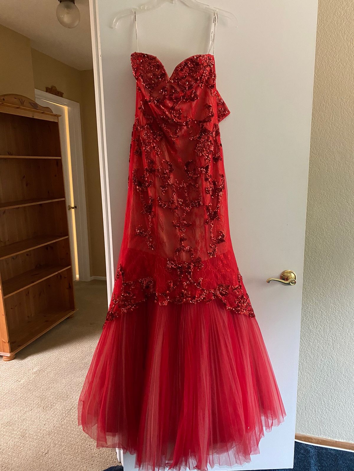 Sherri Hill Size 8 Prom Strapless Sequined Red Mermaid Dress on Queenly