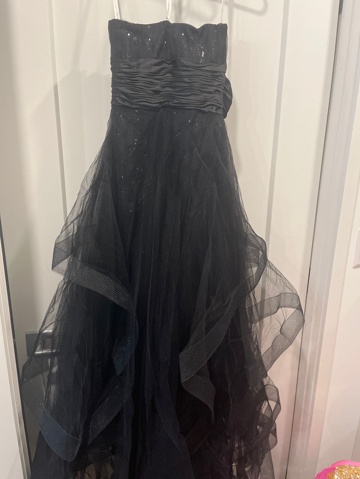 Sherri Hill Size 4 Prom Strapless Black Dress With Train on Queenly