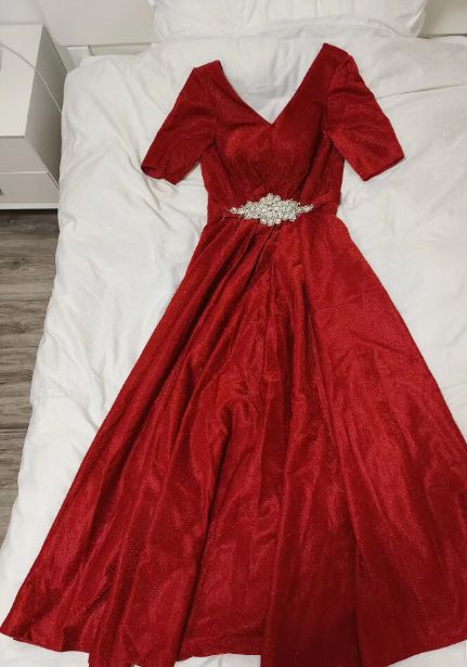 Size 2 Red Formal Jumpsuit on Queenly