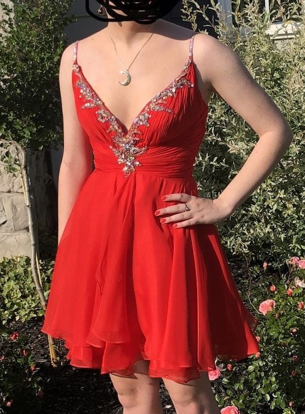 Mac Duggal Size 0 Prom Red Cocktail Dress on Queenly