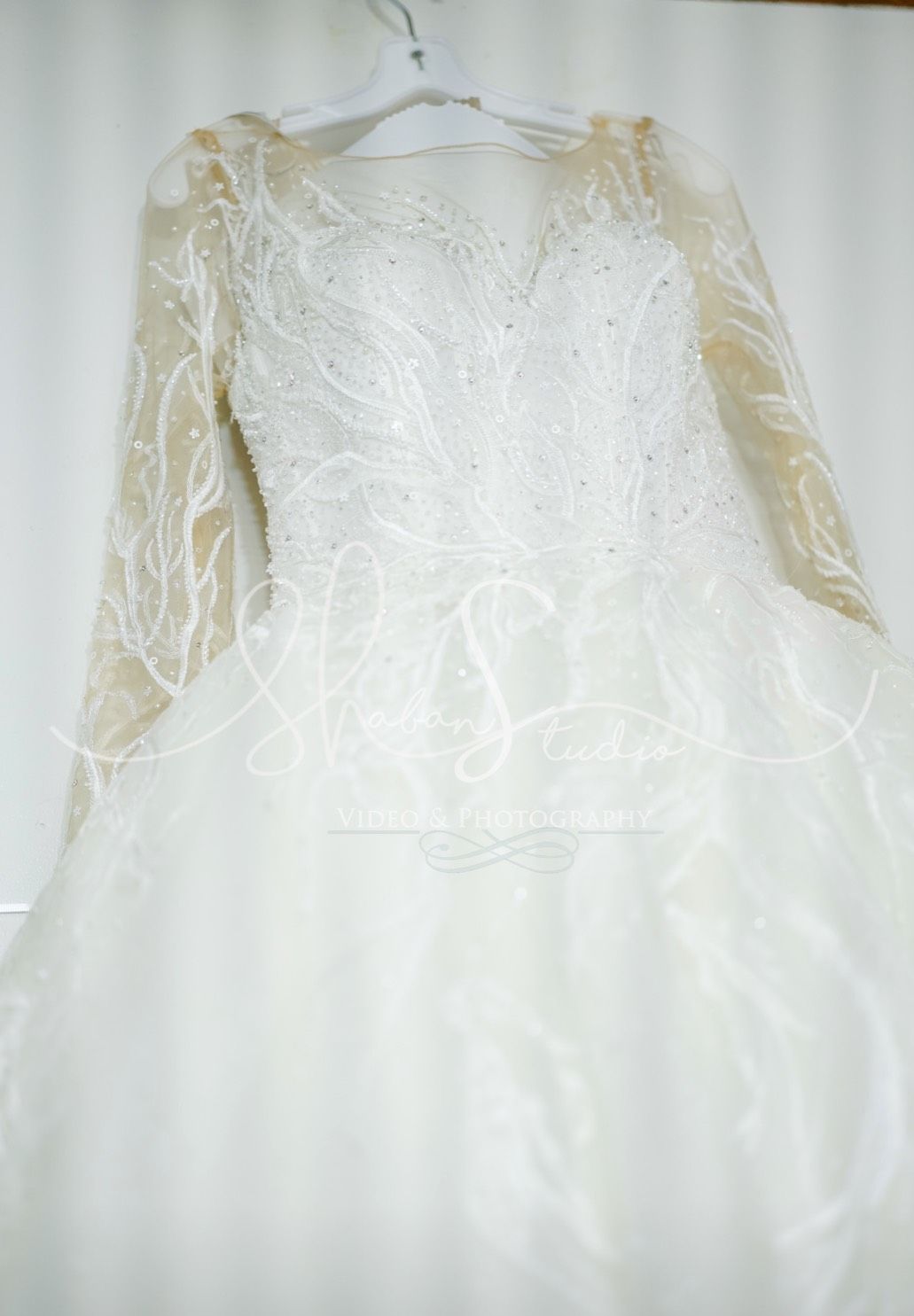Size 10 Wedding White Ball Gown on Queenly