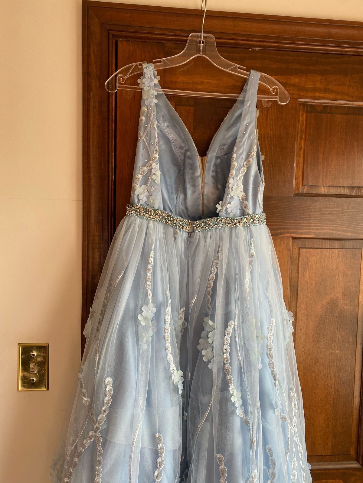 Mac Duggal Size 4 Pageant Blue Ball Gown on Queenly