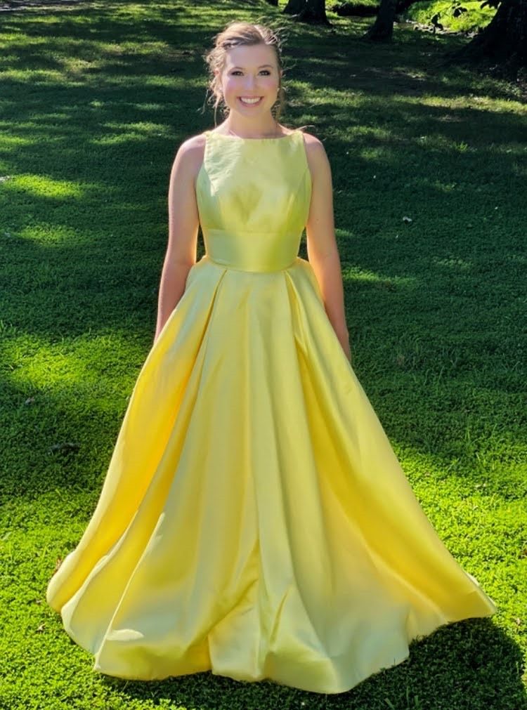 Sherri Hill Size 2 Prom High Neck Satin Yellow Ball Gown on Queenly