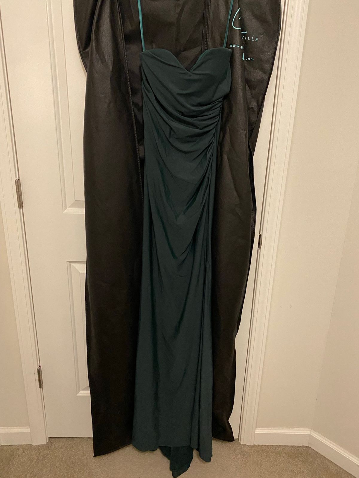 La Femme Size 00 Prom Green A-line Dress on Queenly