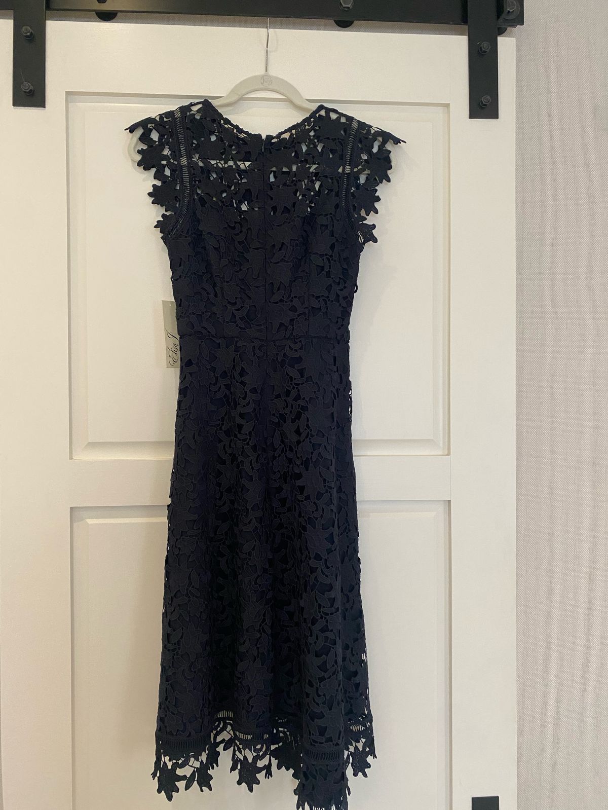 Size 2 Wedding Guest Cap Sleeve Lace Navy Blue A-line Dress on Queenly