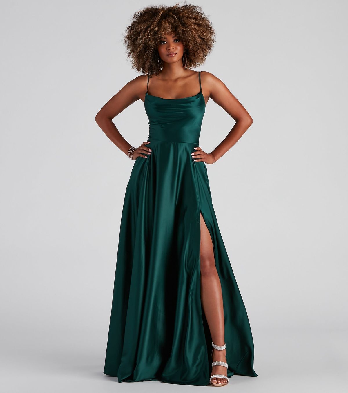 Style 05002-2197 Windsor Size 0 Bridesmaid Satin Green Side Slit Dress on Queenly