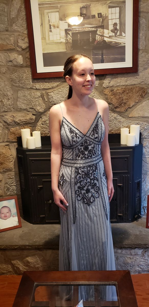 Jump Size 8 Prom Silver Ball Gown on Queenly