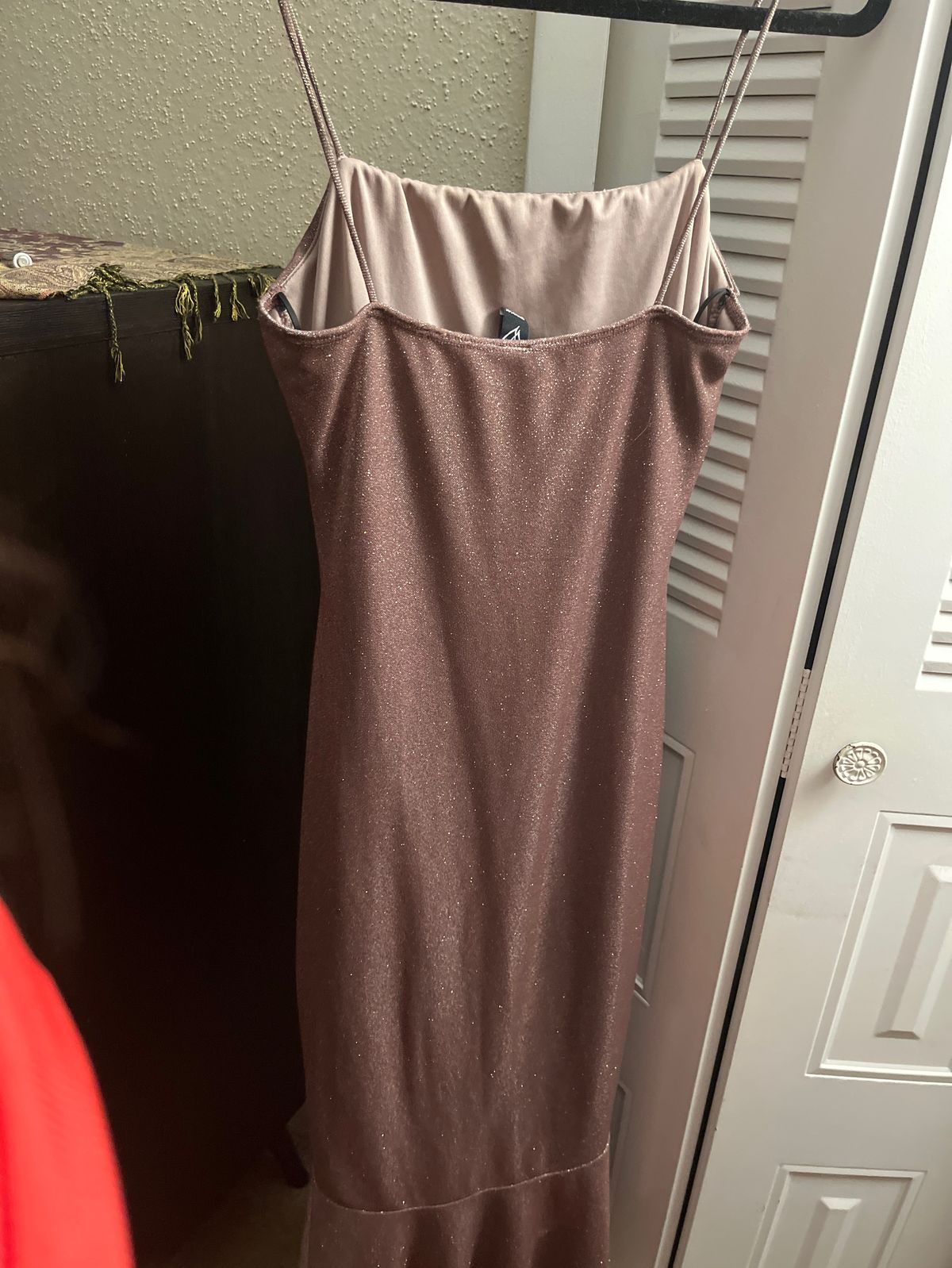 Windsor Size M Prom Pink Cocktail Dress on Queenly