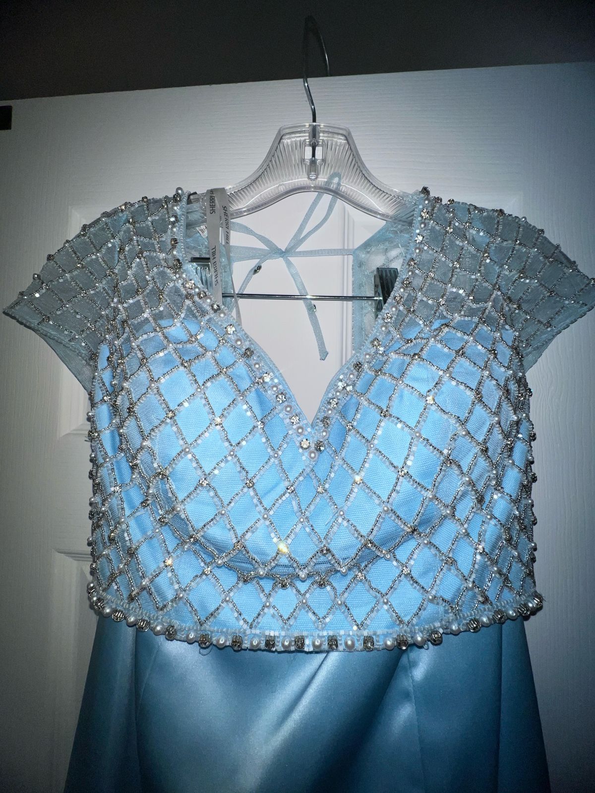Sherri Hill Size 4 Prom High Neck Satin Light Blue Mermaid Dress on Queenly
