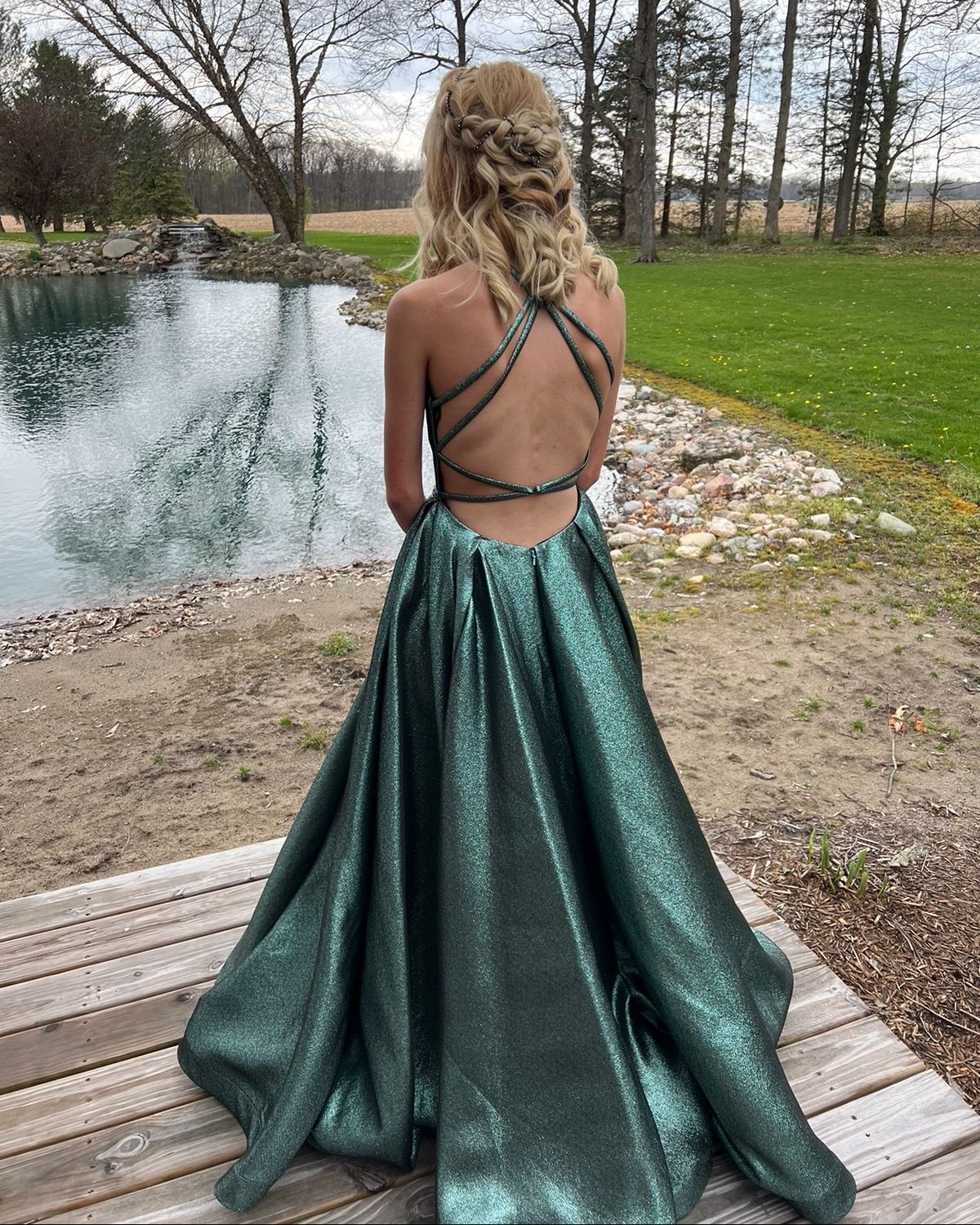 Alyce Paris Size 0 Prom Emerald Green A-line Dress on Queenly
