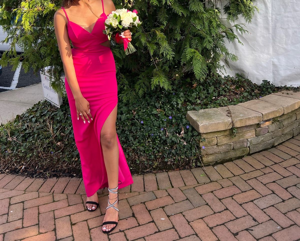 Size 0 Prom Hot Pink Side Slit Dress on Queenly