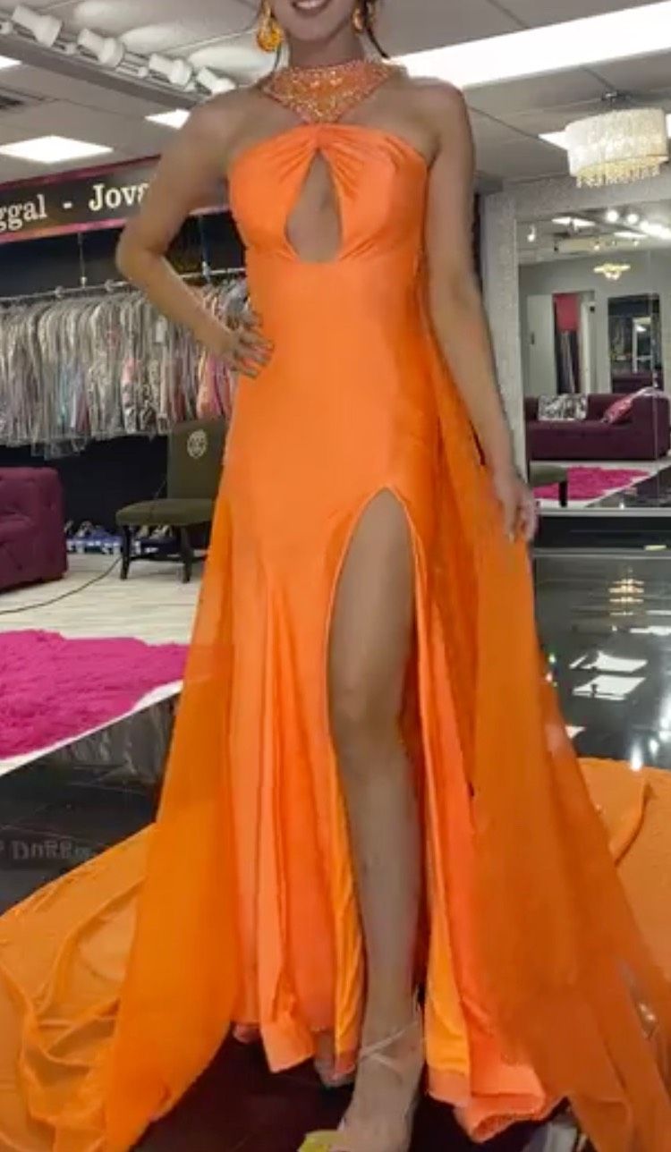 Mac Duggal Size 4 Pageant Orange Side Slit Dress on Queenly