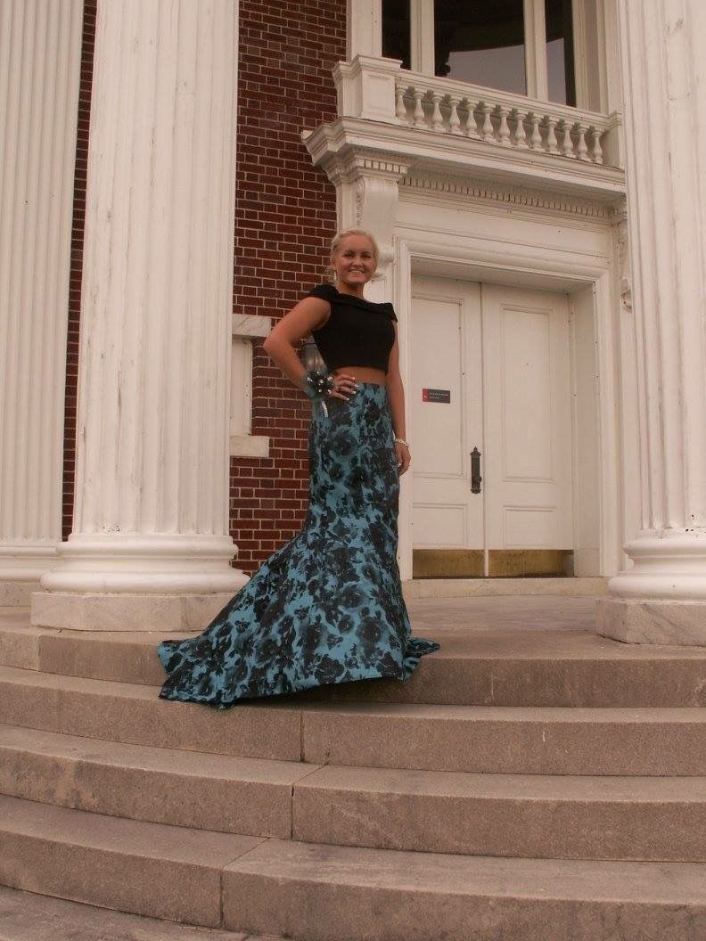 Sherri Hill Size 6 Prom Off The Shoulder Floral Blue Mermaid Dress on Queenly