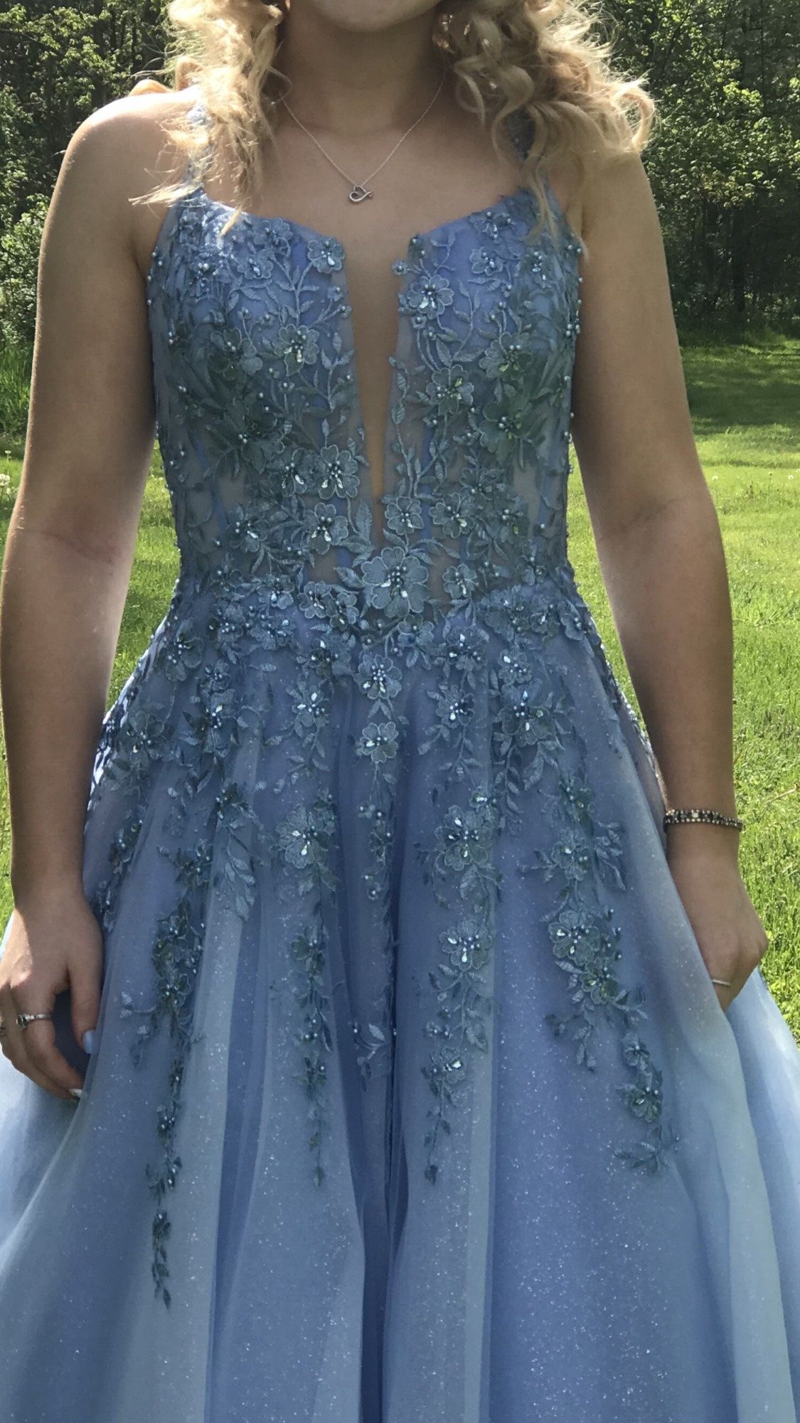 Ellie Wilde Size 10 Prom Blue Ball Gown on Queenly