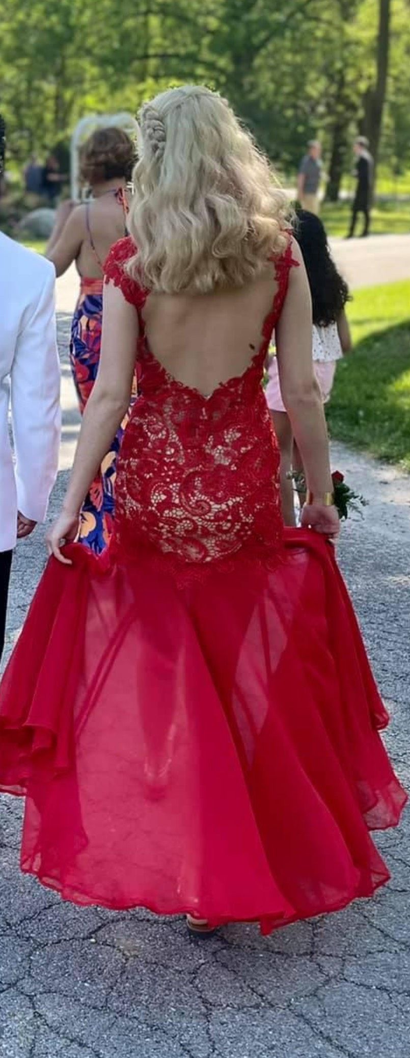 Size 4 Prom Red Mermaid Dress on Queenly