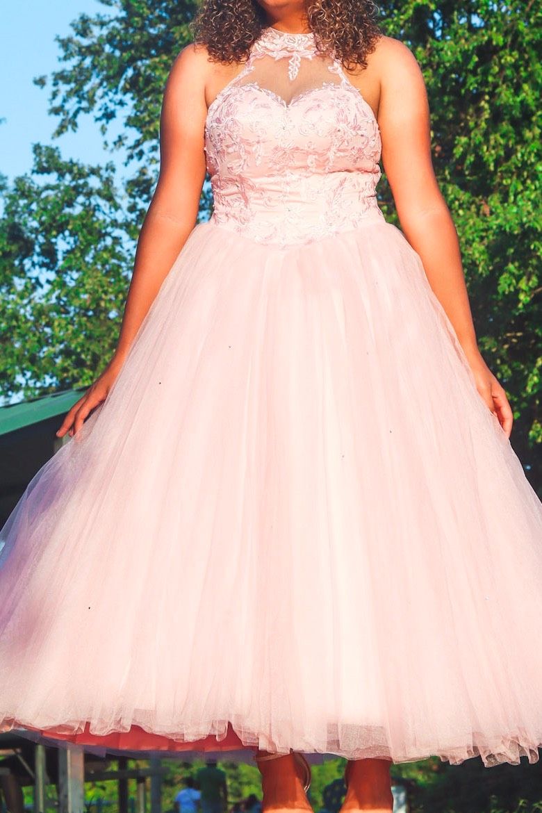 Size 14 Pageant Pink Ball Gown on Queenly
