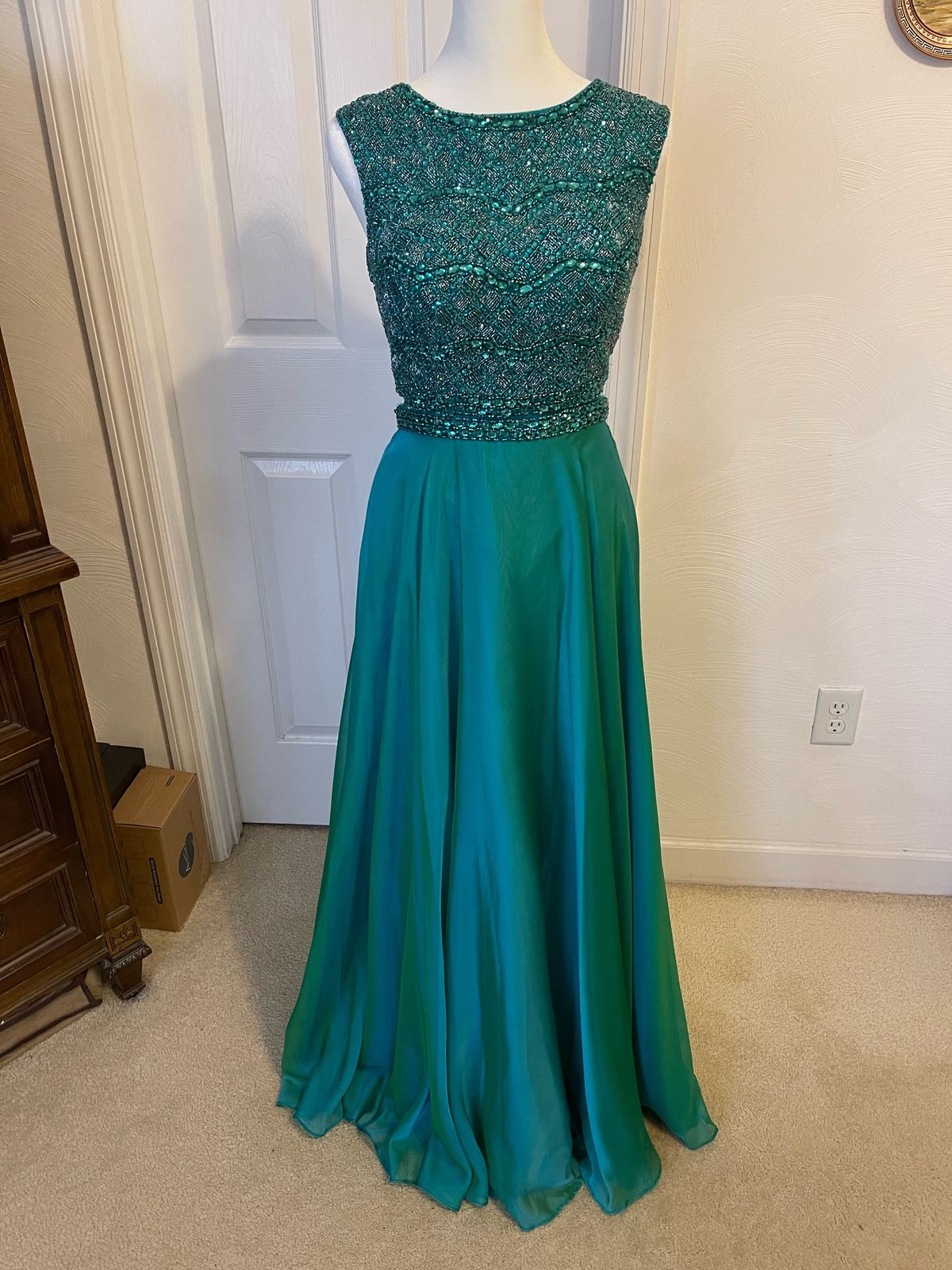 Sherri Hill Size 0 Pageant Green Floor Length Maxi on Queenly