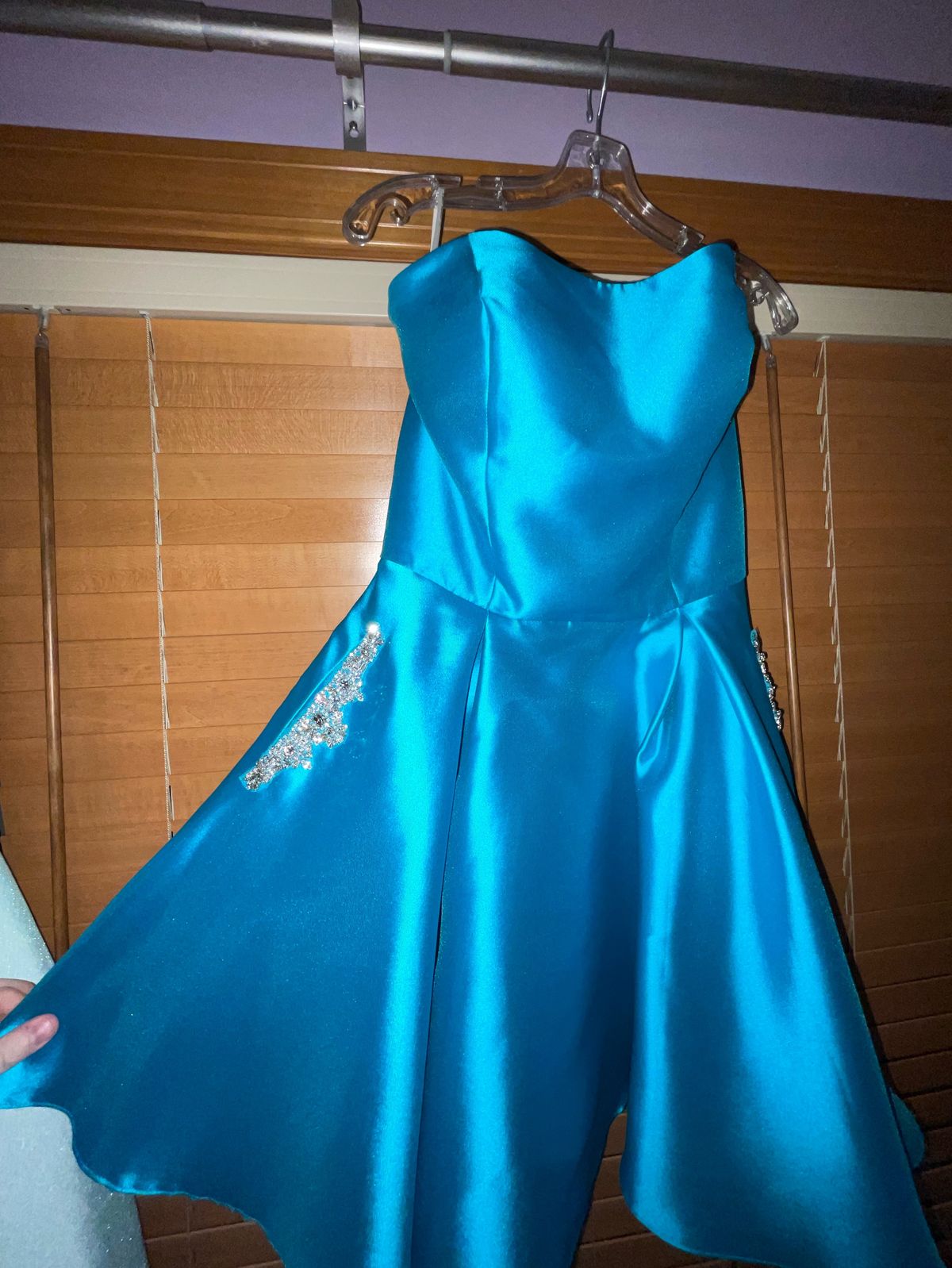 Sherri Hill Size 10 Prom Royal Blue Cocktail Dress on Queenly