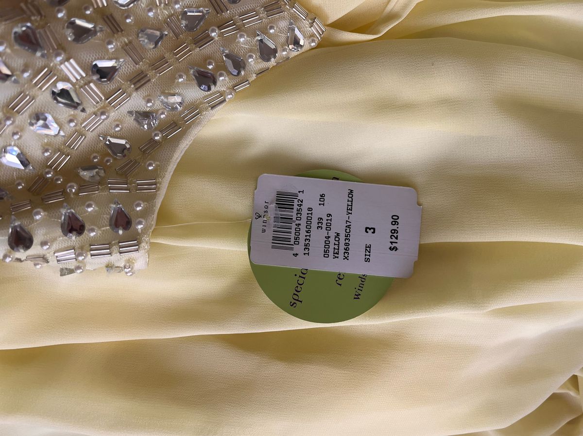 Windsor Size 4 Prom Yellow Ball Gown on Queenly