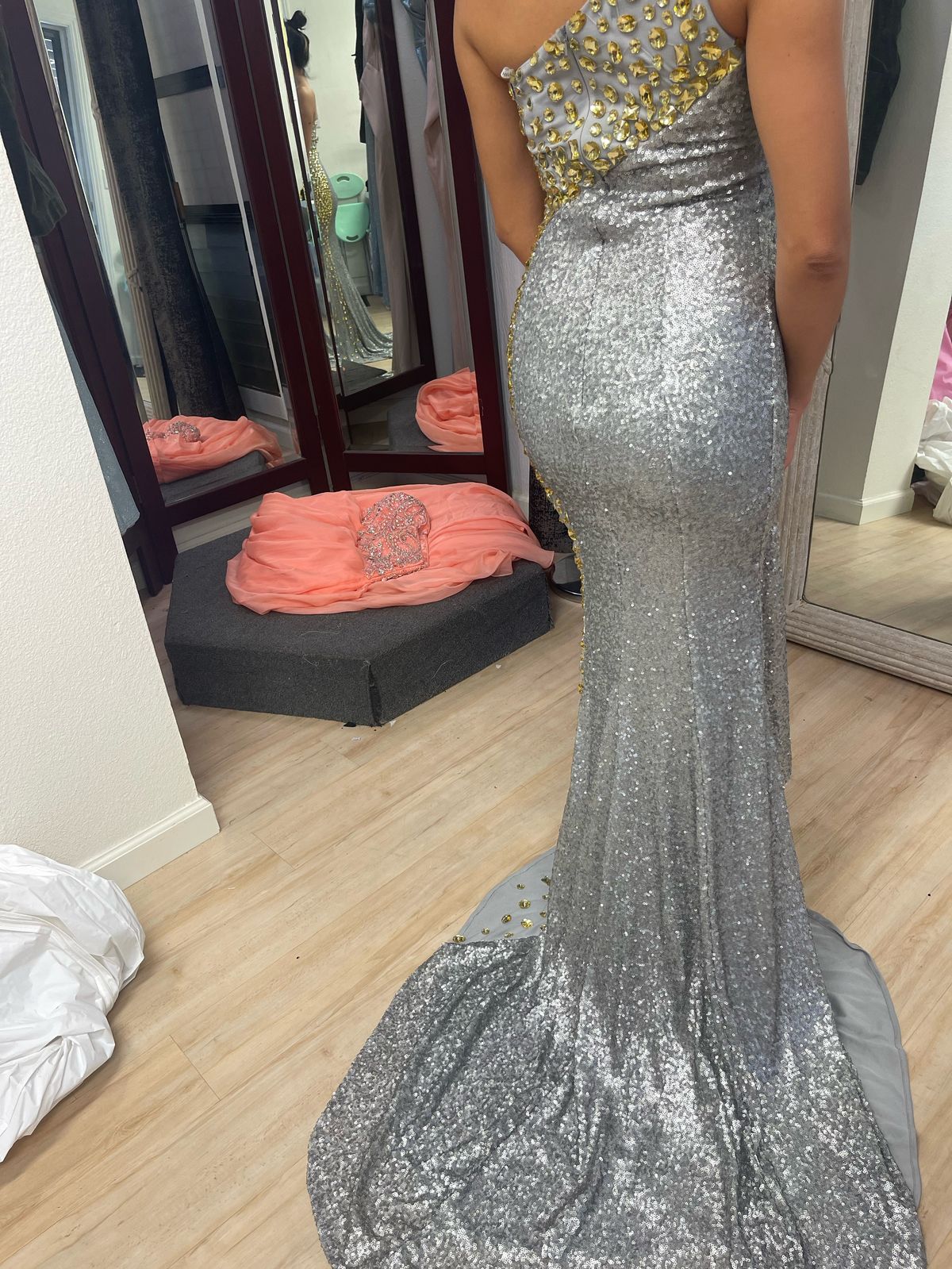 Sherri Hill Size 4 Prom One Shoulder Sequined Multicolor Side Slit Dress on Queenly