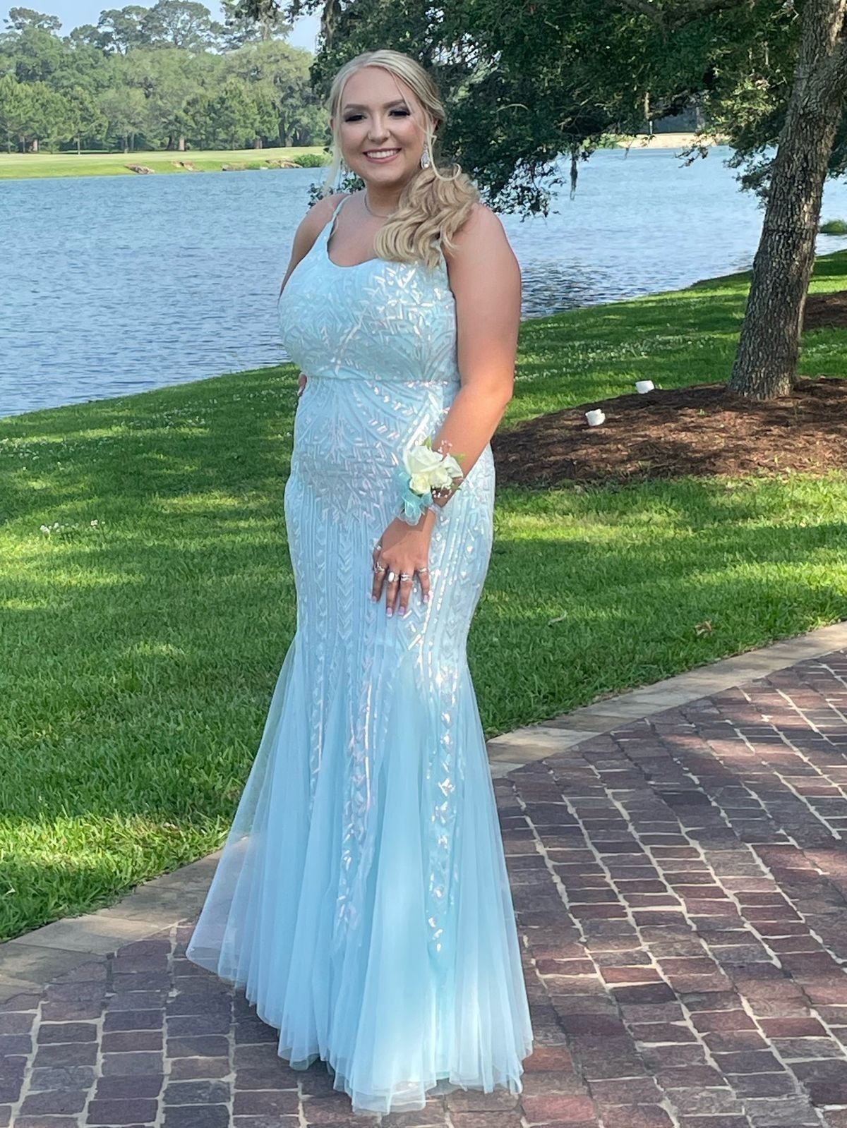 Size L Prom Blue Mermaid Dress on Queenly