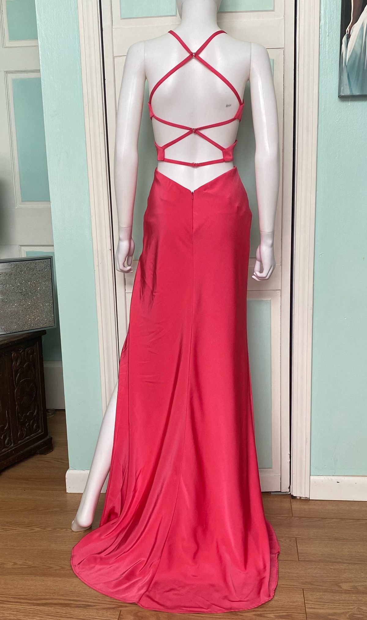 La Femme Size 8 Prom Pink Floor Length Maxi on Queenly