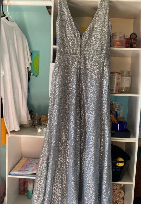 MoriLee Size 12 Prom Silver Floor Length Maxi on Queenly