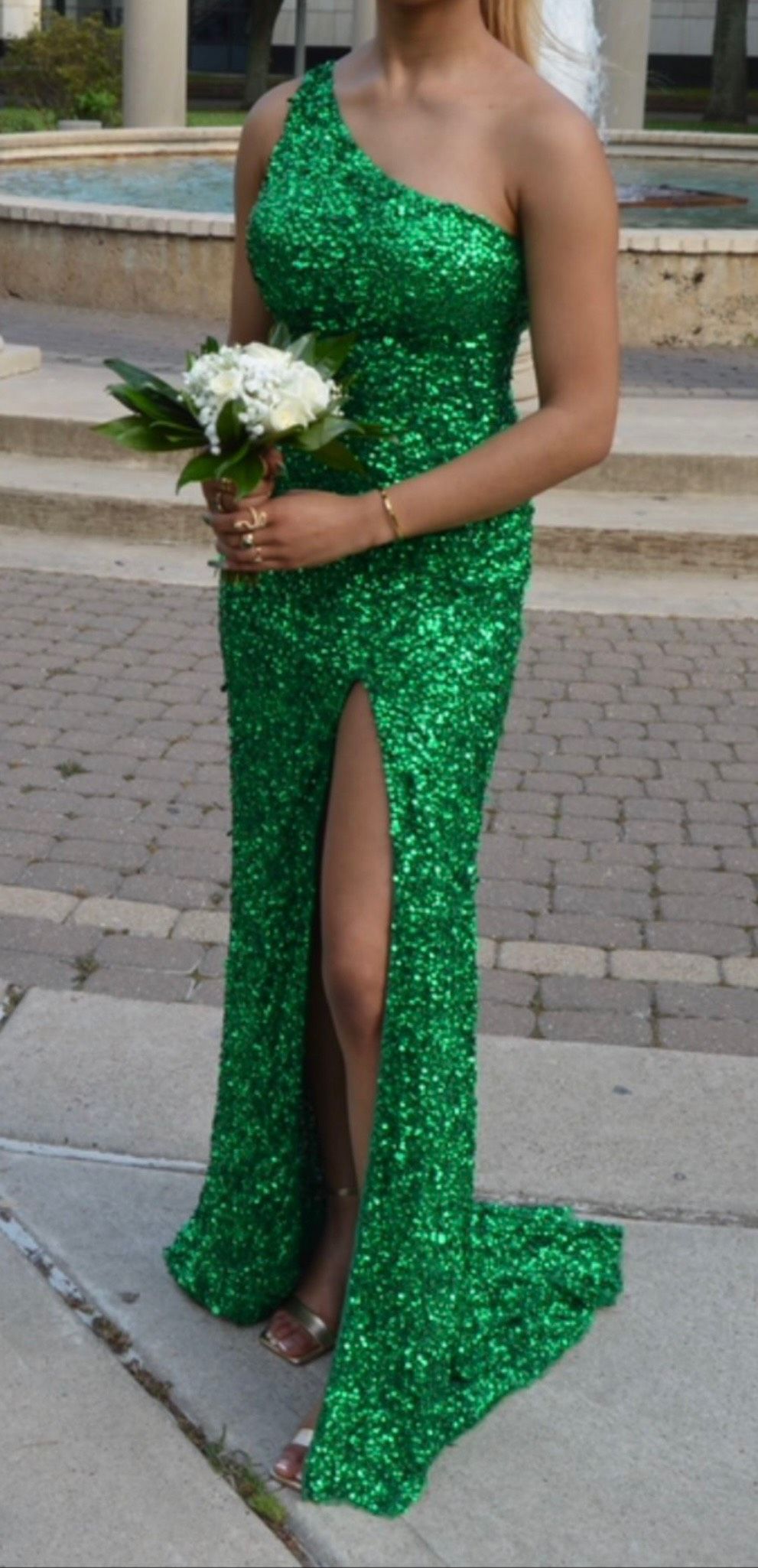 Sherri Hill Size 0 Prom One Shoulder Emerald Green Side Slit Dress on Queenly
