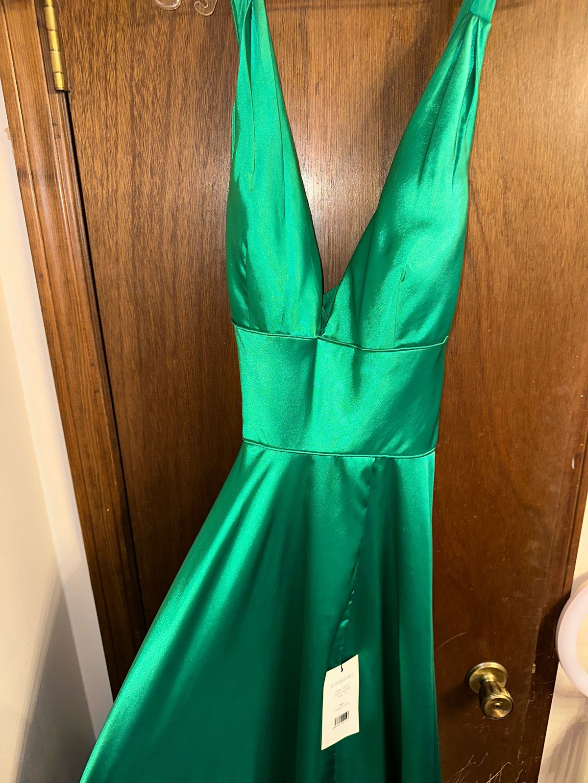 Sherri Hill Size 14 Prom Satin Emerald Green A-line Dress on Queenly