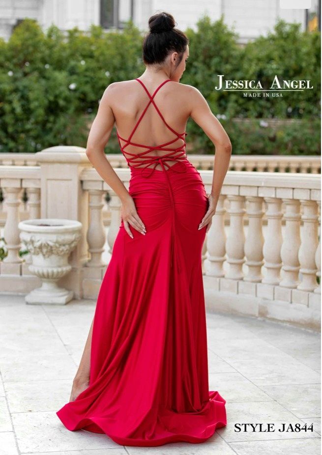 Jessica Angel Size M Prom Red Side Slit Dress on Queenly