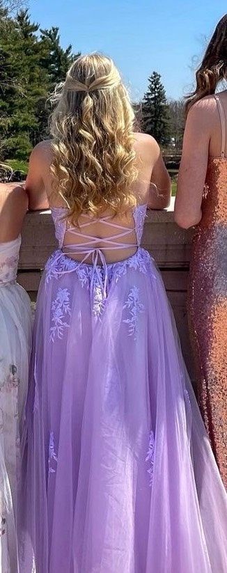 David's Bridal Size 2 Prom Lace Purple A-line Dress on Queenly