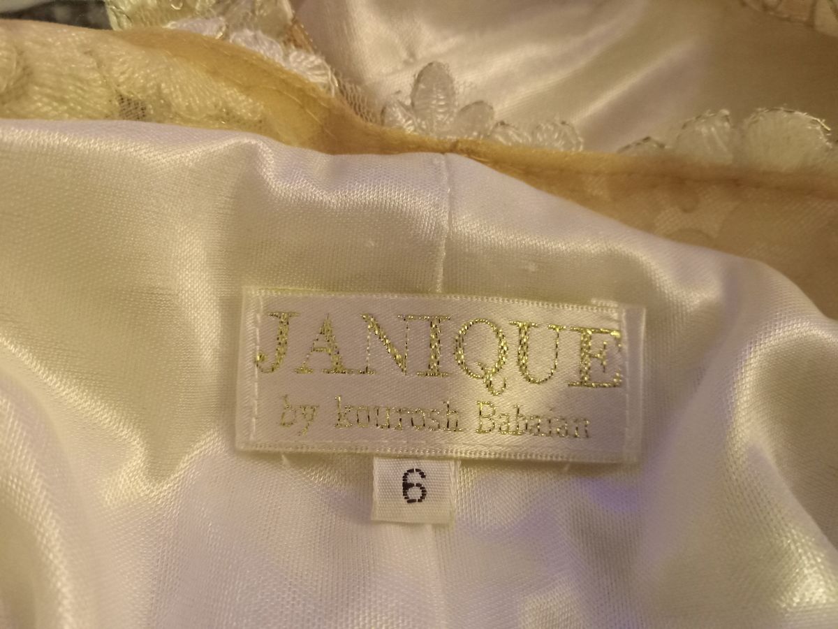 Janique Size 6 White Floor Length Maxi on Queenly