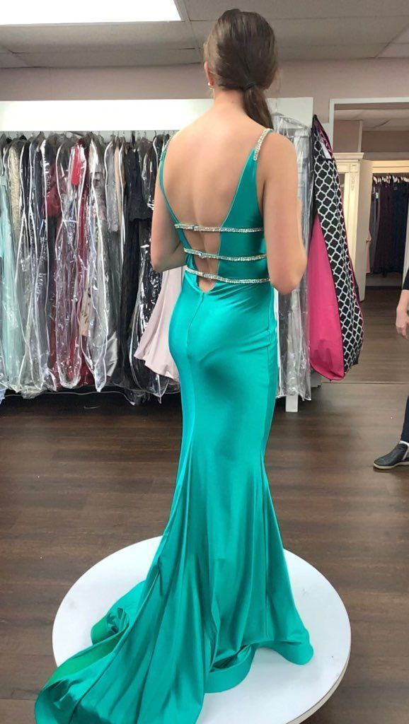 Jessica Angel Size 4 Prom Sequined Green Side Slit Dress on Queenly