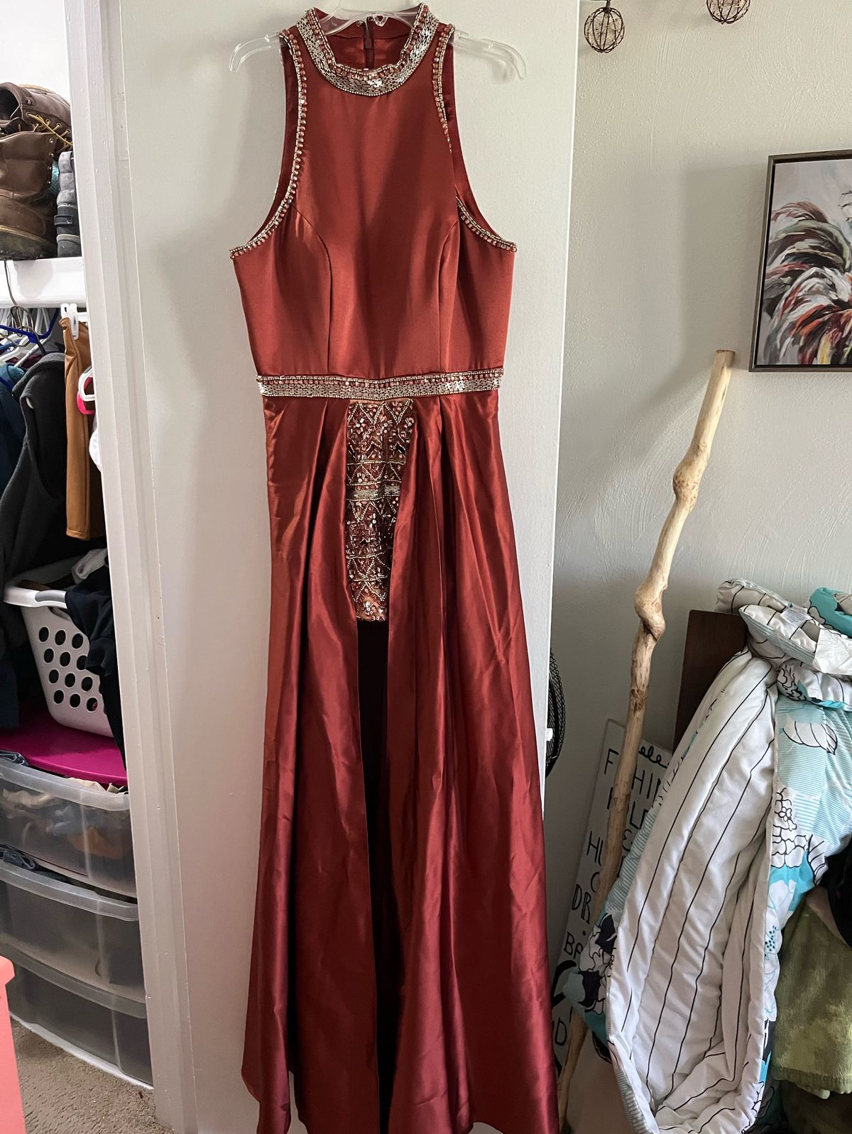 Size 8 Prom High Neck Red A-line Dress on Queenly