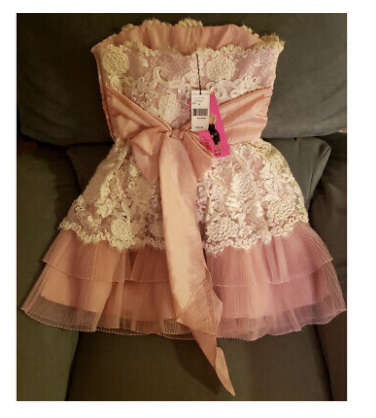 Besty Johnson Size 4 Prom Pink Cocktail Dress on Queenly