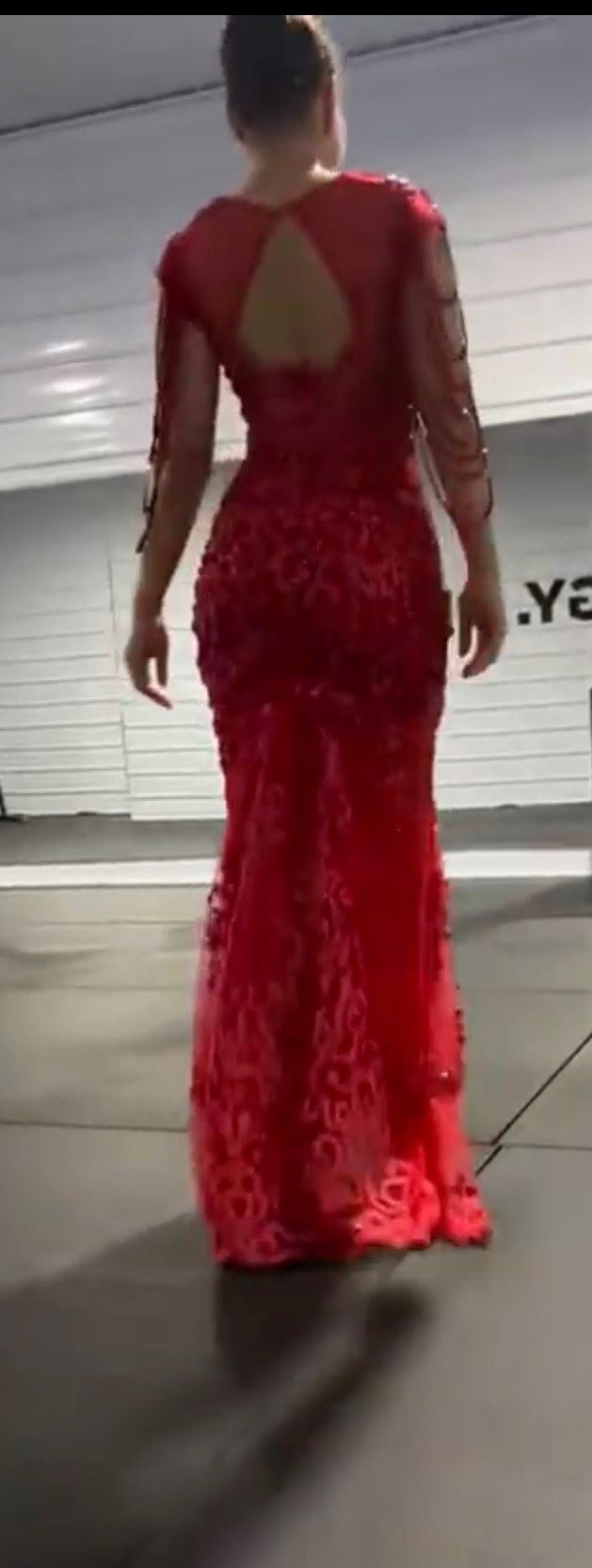 Giannina Azar Size 4 Prom Red Floor Length Maxi on Queenly