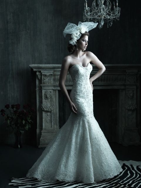 Allure Size 12 Wedding White Mermaid Dress on Queenly