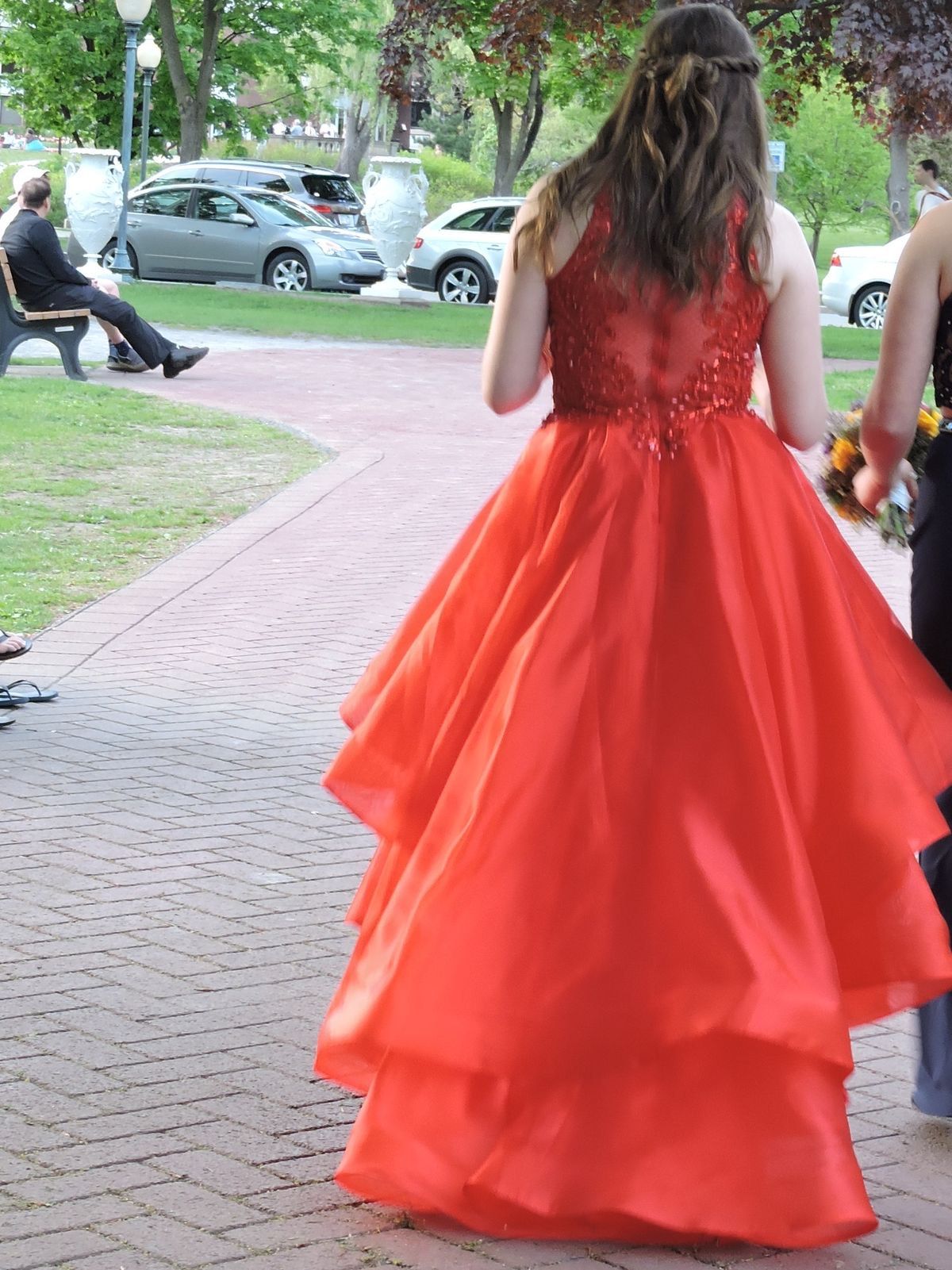 Size 12 Prom Red Ball Gown on Queenly