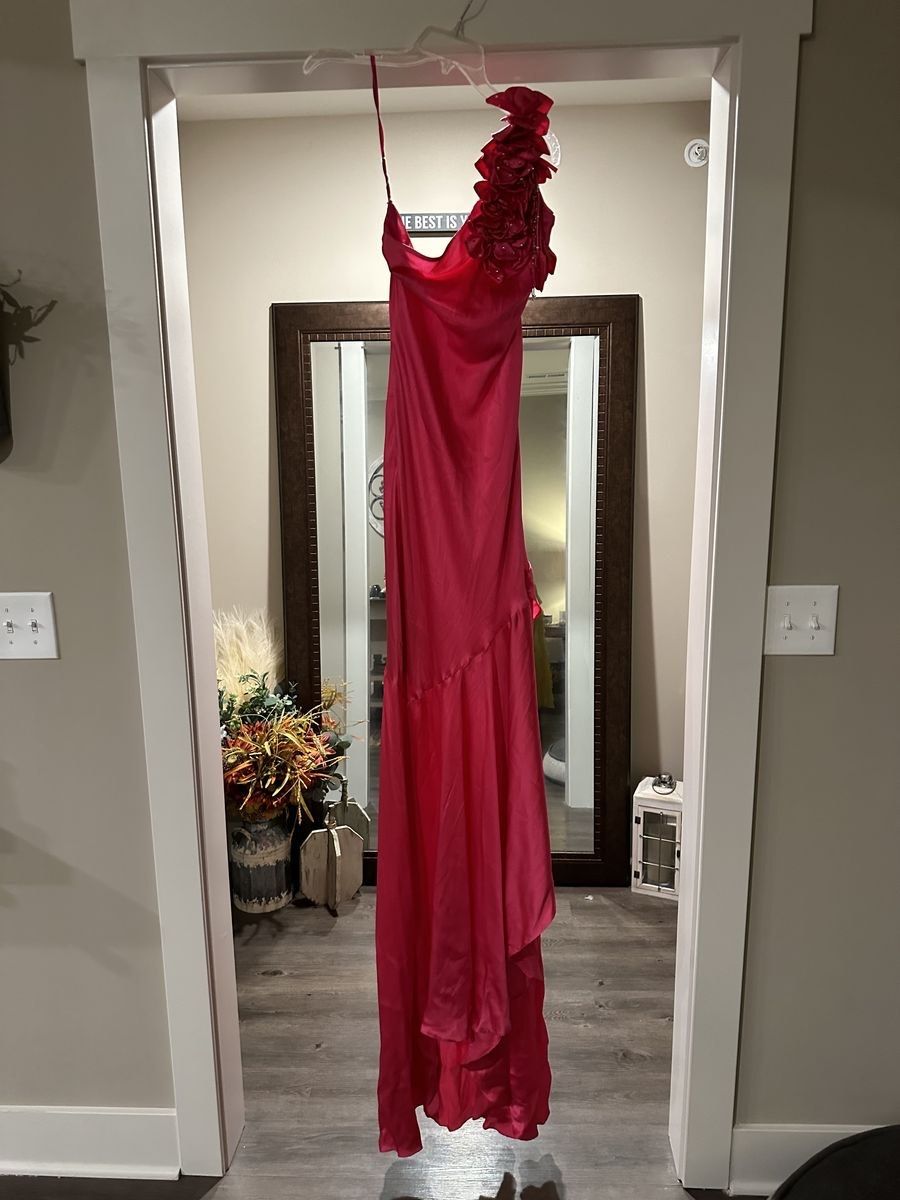 Size 2 Prom One Shoulder Satin Hot Pink Side Slit Dress on Queenly