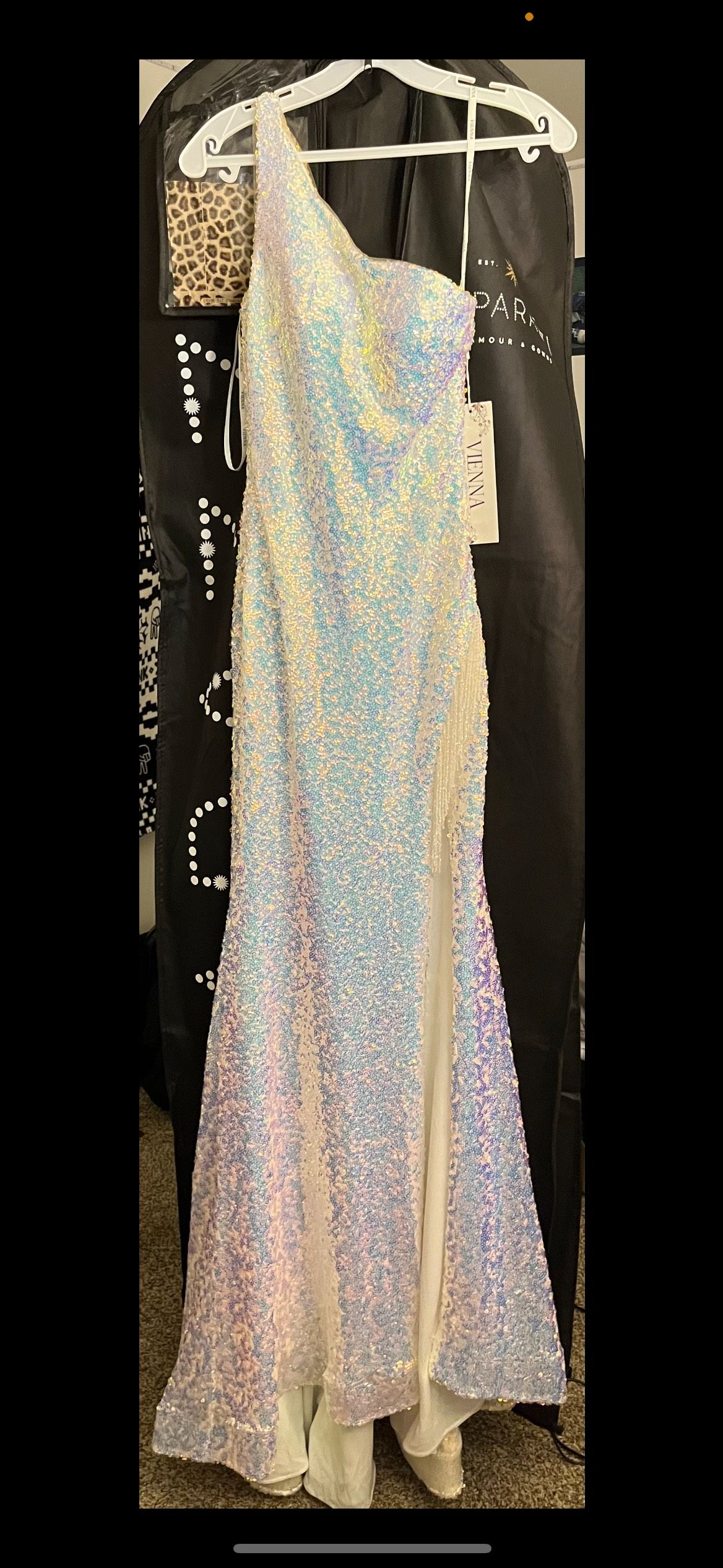 Vienna Size 00 Prom Multicolor Mermaid Dress on Queenly