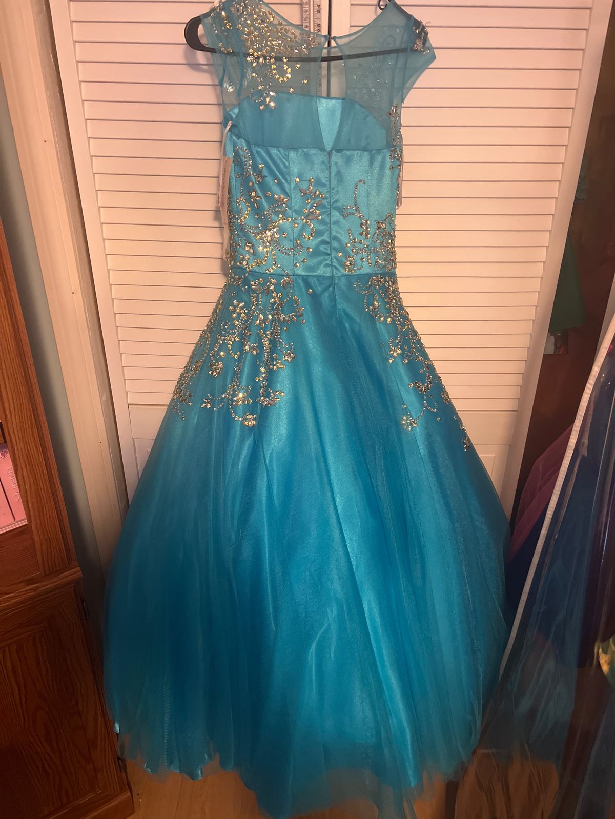 Perfect Angel Girls Size 10 Prom Blue Ball Gown on Queenly