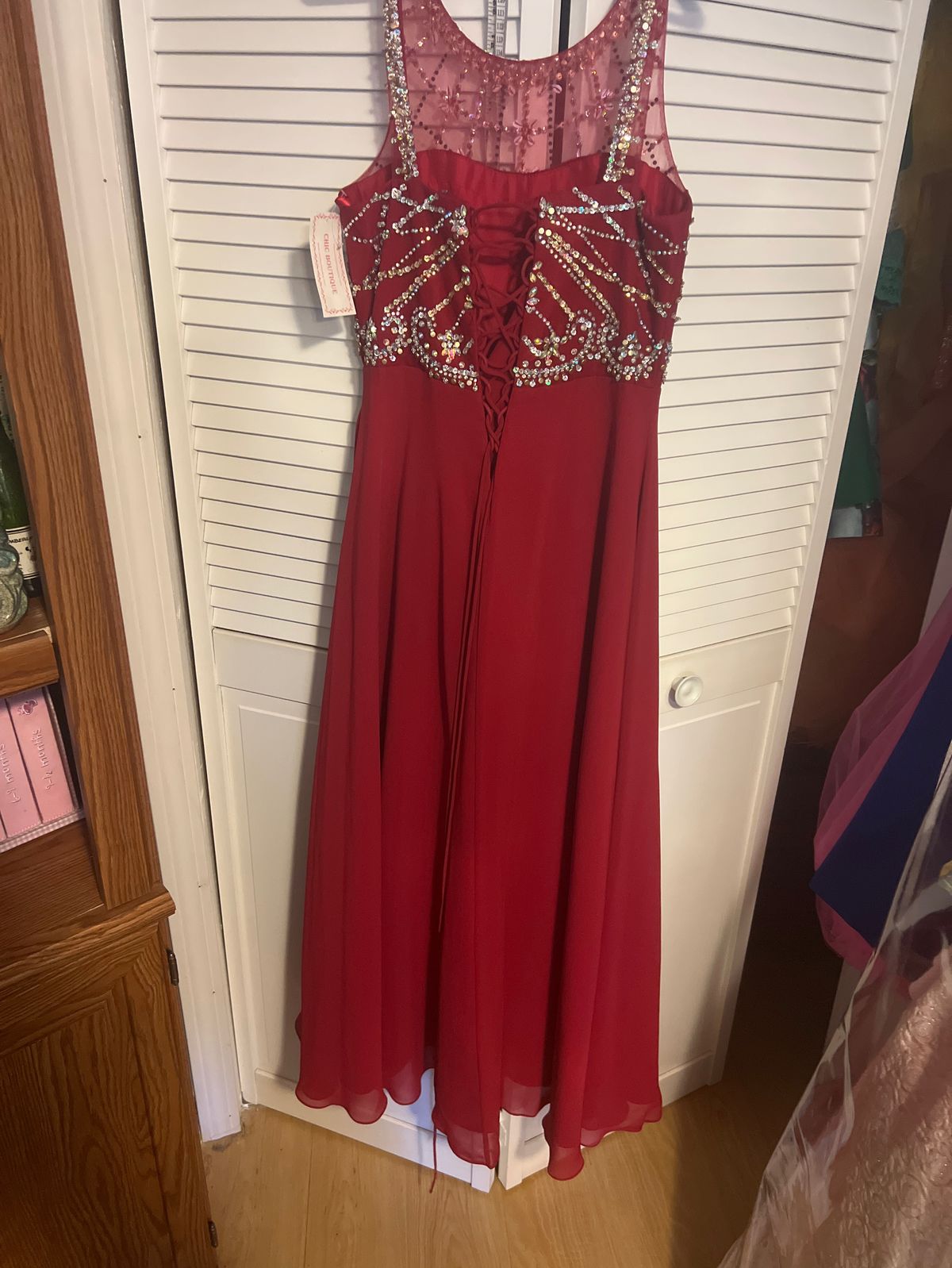 Chic boutique Girls Size 14 Prom Red A-line Dress on Queenly