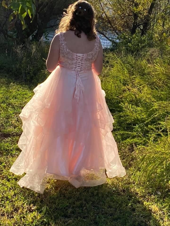 Size M Prom Pink Ball Gown on Queenly